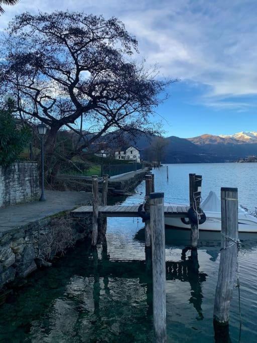Villa Giardino Con Pontile Sul Lago D'Orta In Riva Orta San Giulio Exterior photo